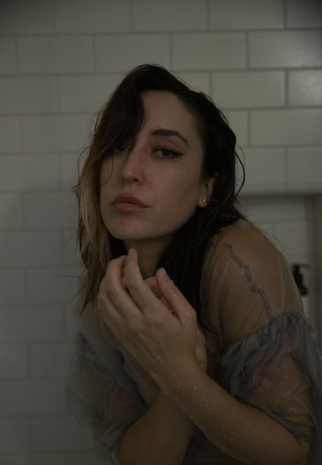 Nacktes geleaktes OnlyFans-Foto von Elohim