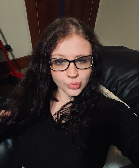 Nacktes geleaktes OnlyFans-Foto von Kelbaby