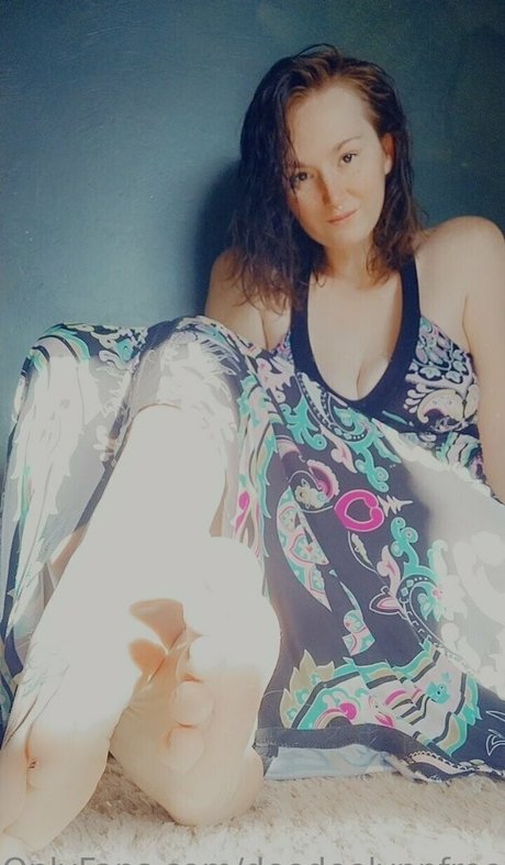 Nacktes geleaktes OnlyFans-Foto von Deedeelynnfree