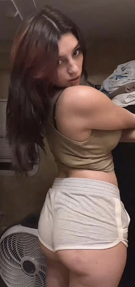 Nacktes geleaktes OnlyFans-Foto von Imabbyvip