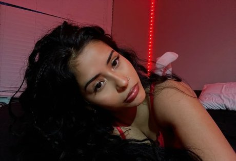 Nacktes geleaktes OnlyFans-Foto von Chantell Flores