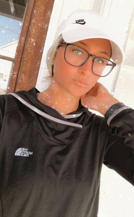 Nacktes geleaktes OnlyFans-Foto von Sarah Shubert