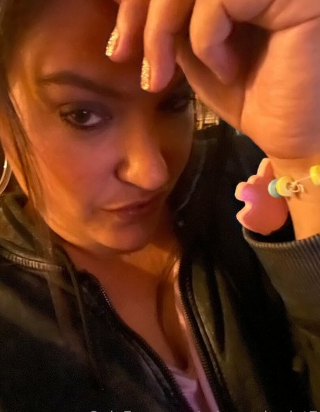 Nacktes geleaktes OnlyFans-Foto von Princessharlot7