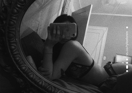Nacktes geleaktes OnlyFans-Foto von Itsryleebiitch