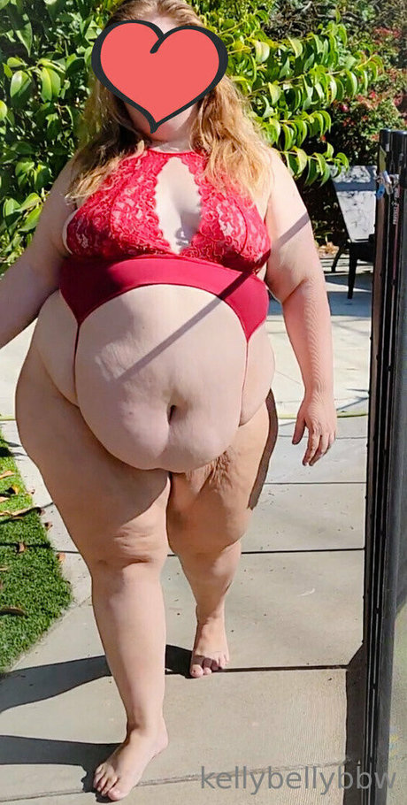 Nacktes geleaktes OnlyFans-Foto von Kellybellybbw