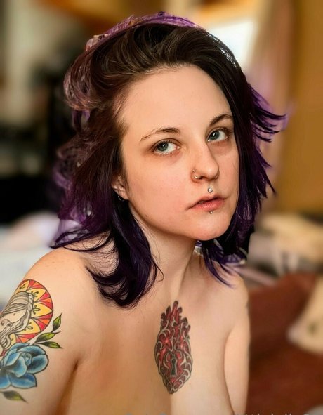 Nacktes geleaktes OnlyFans-Foto von Littlelolly89