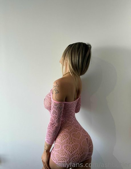 Nacktes geleaktes OnlyFans-Foto von Ashbutler