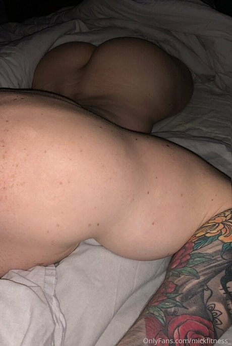 Nacktes geleaktes OnlyFans-Foto von Mickfitness