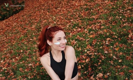 Nacktes geleaktes OnlyFans-Foto von Tarah Kayne