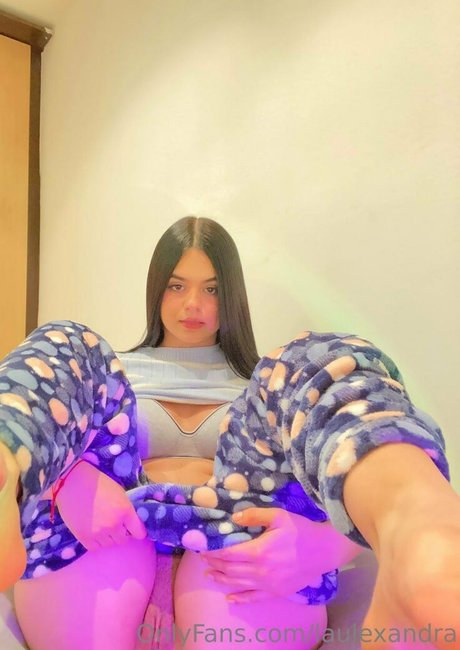 Nacktes geleaktes OnlyFans-Foto von Laulexandra