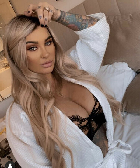 Nacktes geleaktes OnlyFans-Foto von Allaina Vader