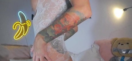 Nicolettxxx