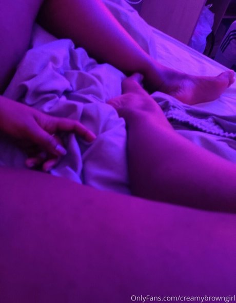 Nacktes geleaktes OnlyFans-Foto von Creamybrowngirl