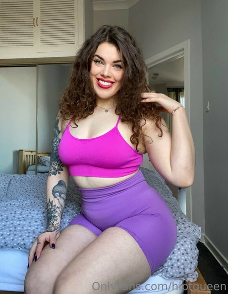 Nacktes geleaktes OnlyFans-Foto von Hiptqueen