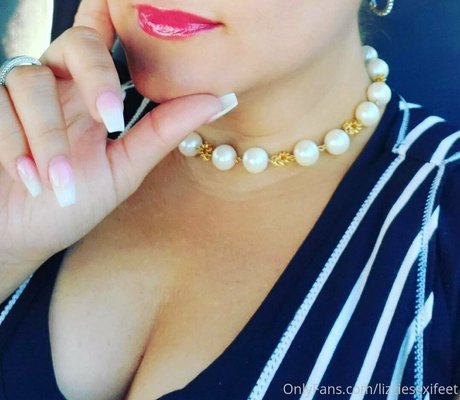 Nacktes geleaktes OnlyFans-Foto von Lizziesexifeet
