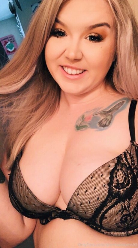 Nacktes geleaktes OnlyFans-Foto von Stormieadams93