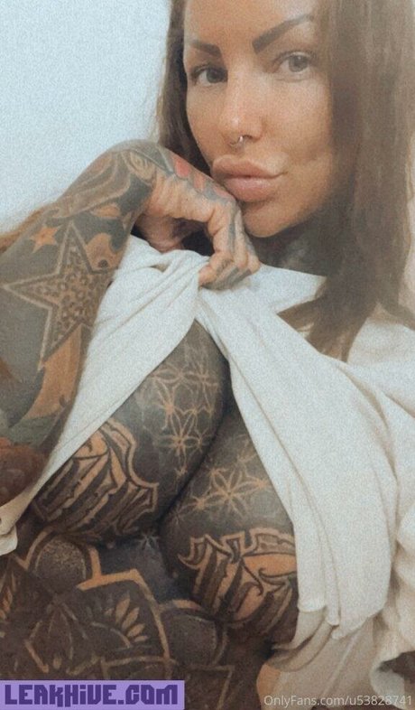 Nacktes geleaktes OnlyFans-Foto von Nicilisches