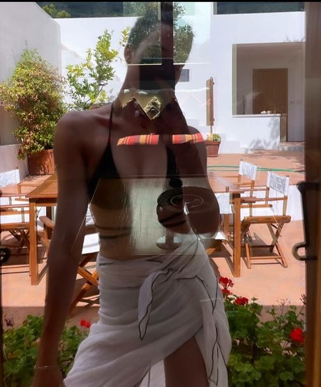Nacktes geleaktes OnlyFans-Foto von Alessandra Bocchi