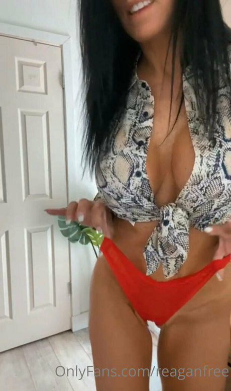 Nacktes geleaktes OnlyFans-Foto von Reaganfree