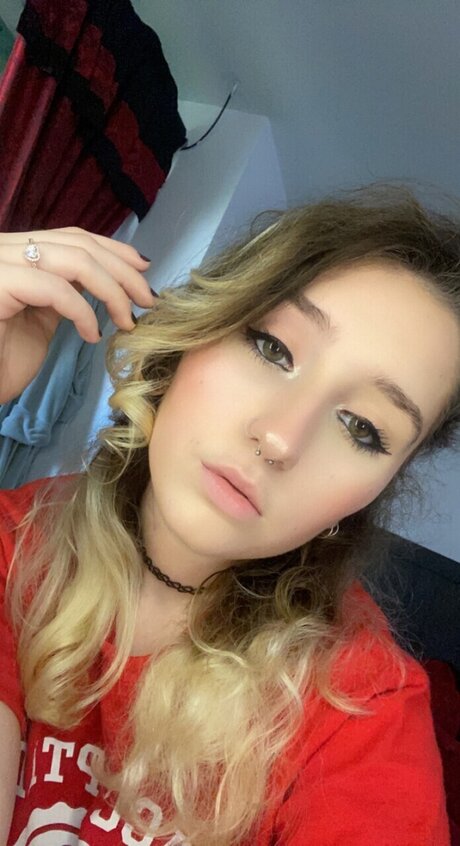 Nacktes geleaktes OnlyFans-Foto von Jstar