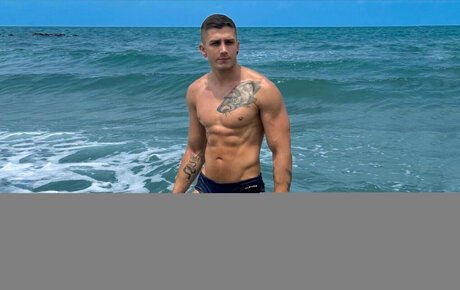 Nacktes geleaktes OnlyFans-Foto von Julian Quintero Top 2 
