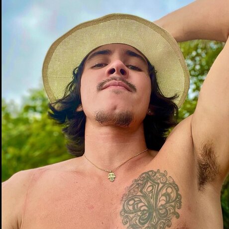 Nacktes geleaktes OnlyFans-Foto von Brandon Toruo
