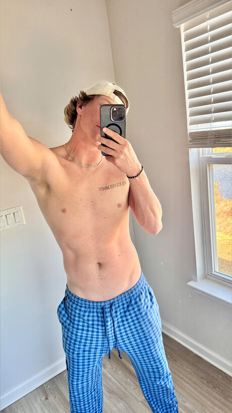 Nacktes geleaktes OnlyFans-Foto von Colt Daddy Vip