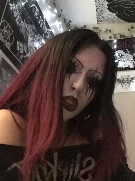 Nacktes geleaktes OnlyFans-Foto von X