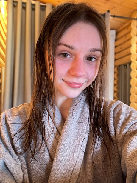 Nacktes geleaktes OnlyFans-Foto von Agnes