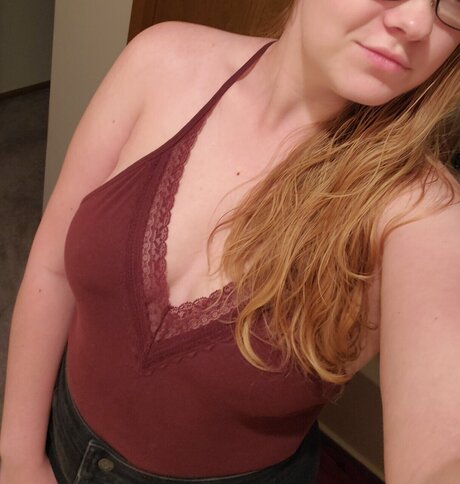 Nacktes geleaktes OnlyFans-Foto von Rin