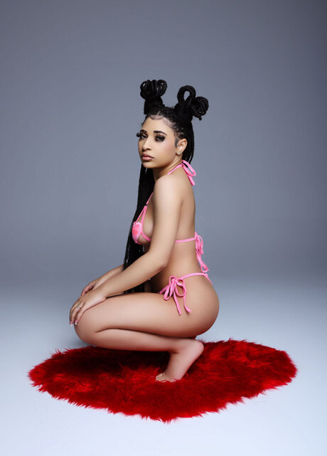 Nacktes geleaktes OnlyFans-Foto von Creamstar 