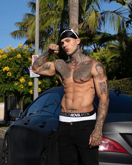 Nacktes geleaktes OnlyFans-Foto von Yamil Meluk