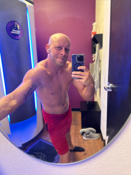 Nacktes geleaktes OnlyFans-Foto von Outlawfitnesss  No Ppv