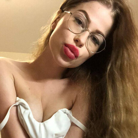 Nacktes geleaktes OnlyFans-Foto von Sofy Lucky