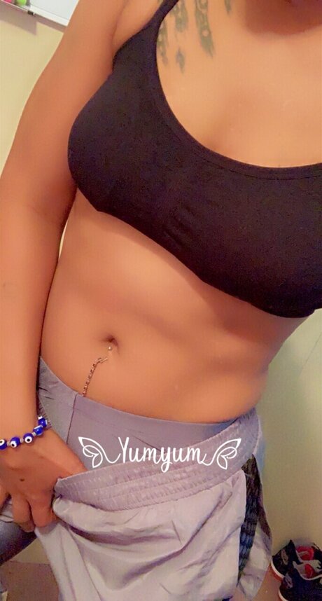 Nacktes geleaktes OnlyFans-Foto von Yumyum