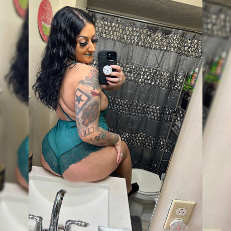 Nacktes geleaktes OnlyFans-Foto von Thickgirlxoxo