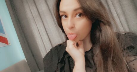 Nacktes geleaktes OnlyFans-Foto von Caitlin