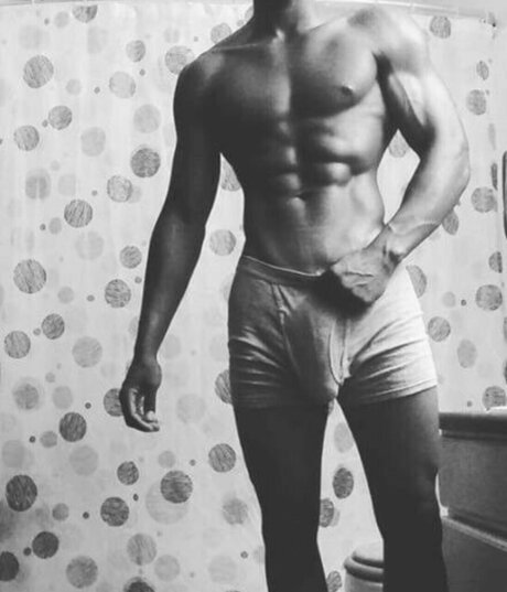 Nacktes geleaktes OnlyFans-Foto von Thedickvador