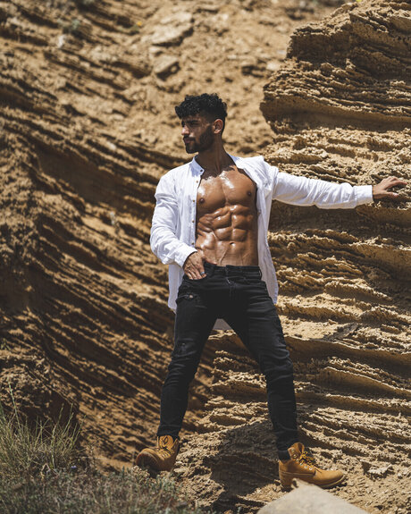 Nacktes geleaktes OnlyFans-Foto von Dror