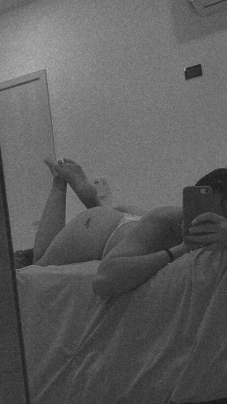 Nacktes geleaktes OnlyFans-Foto von Steffany