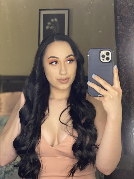 Nacktes geleaktes OnlyFans-Foto von Celi