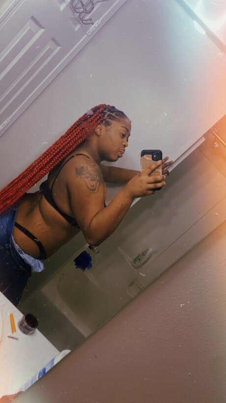 Nacktes geleaktes OnlyFans-Foto von Bonnie