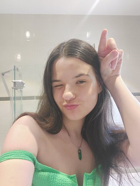 Nacktes geleaktes OnlyFans-Foto von Mrskaty