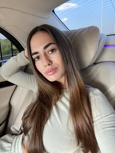Nacktes geleaktes OnlyFans-Foto von Fancybrut