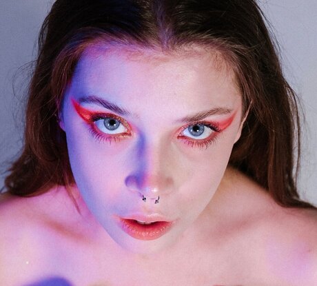 Nacktes geleaktes OnlyFans-Foto von Mihanikafree