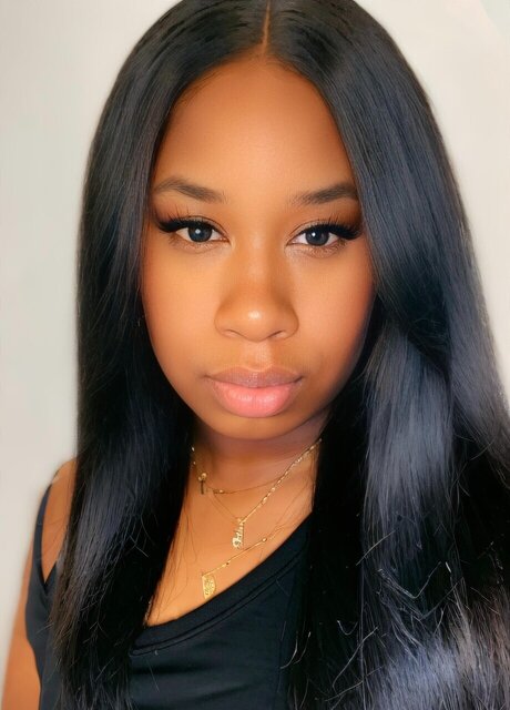 Nacktes geleaktes OnlyFans-Foto von Honey 