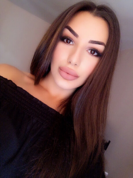 Nacktes geleaktes OnlyFans-Foto von Tina