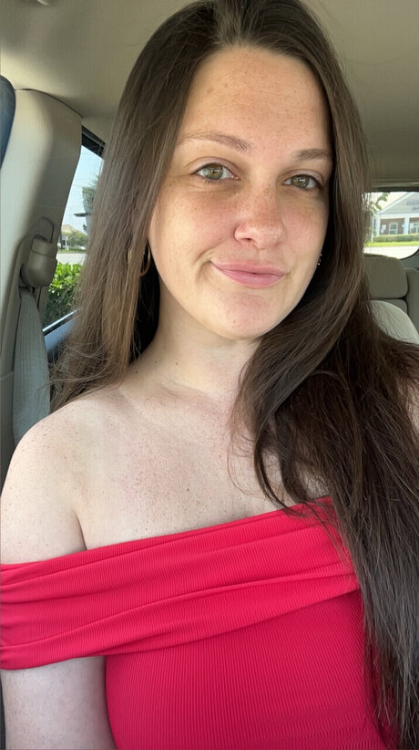 Nacktes geleaktes OnlyFans-Foto von Faultystars