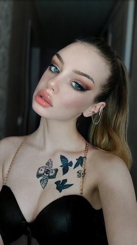 Nacktes geleaktes OnlyFans-Foto von Seeyoudaddy