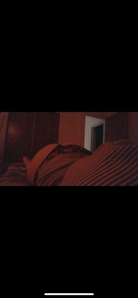 Nacktes geleaktes OnlyFans-Foto von Marie